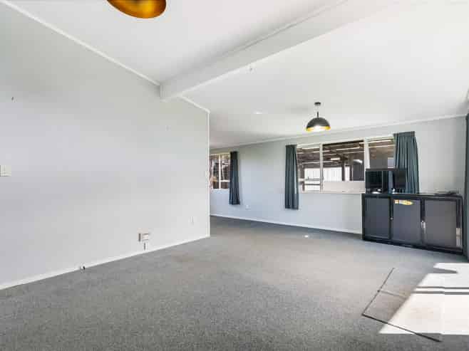 42 Kohe Street, Parahaki