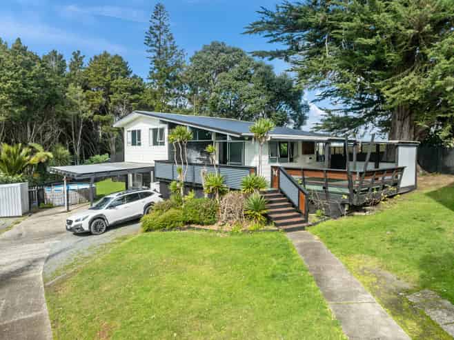 42 Kohe Street, Parahaki
