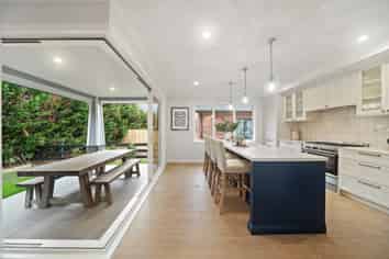 122A Monument Road, Clevedon