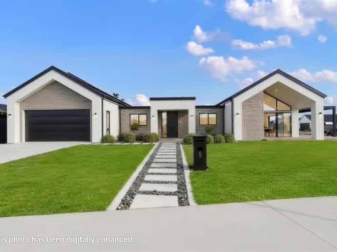 9 Rose Leigh Drive, Cambridge