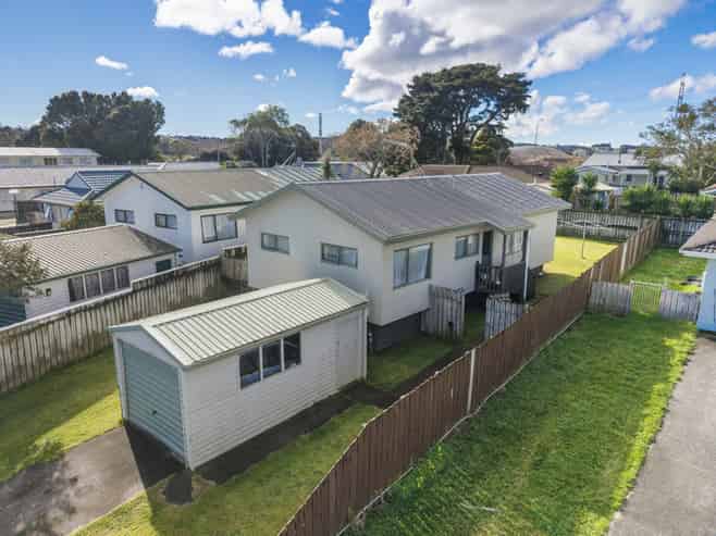 16B Nerissa Place, Randwick Park