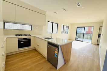 14B Richardson Road, Mount Albert