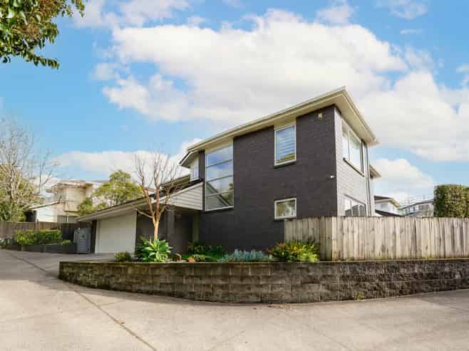 15 Forrest Hill Road, Milford