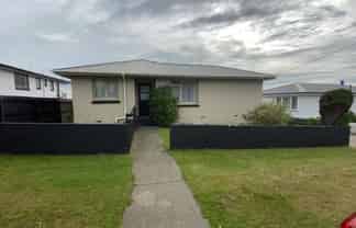 203 Lagan Street, Bluff
