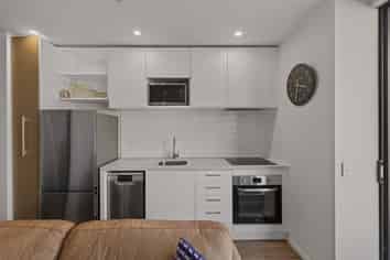 303/34 Red Oaks Drive, Frankton