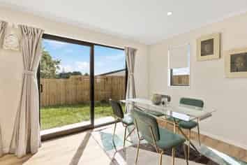 13D Bel Air Drive, Hillsborough
