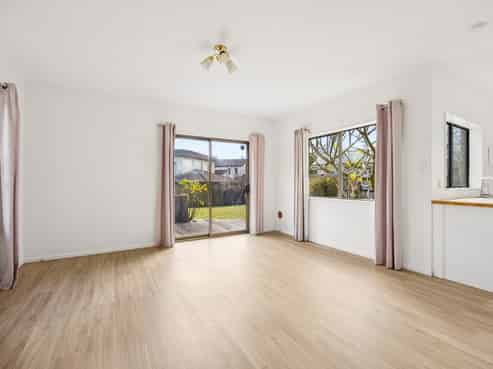 25 Wellesley Road, Mangere Bridge