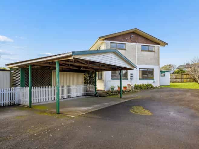 25 Wellesley Road, Mangere Bridge