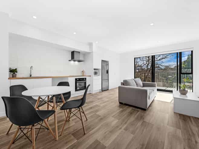 203/5 Tobruk Road, Panmure