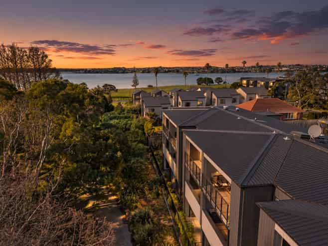 203/5 Tobruk Road, Panmure