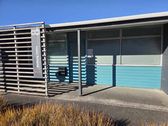 Business Unit for Lease - Prime Location