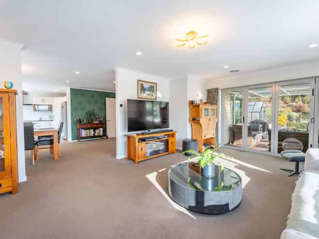 34 Glenwood Avenue, Highfield