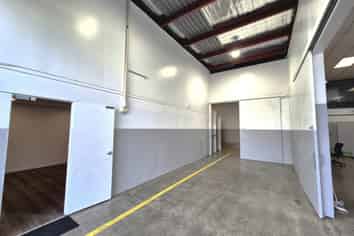 Quality industrial in prime New Lynn