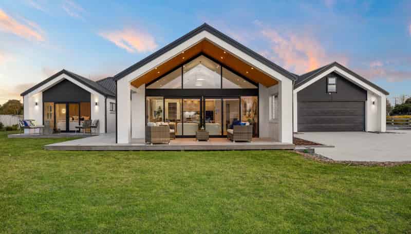 25 Awatiro Drive, Kaukapakapa