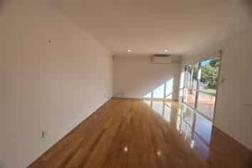 3 Tolben Place, Golflands