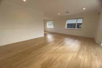 3 Tolben Place, Golflands