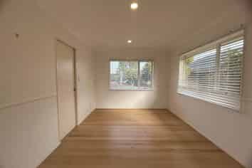 3 Tolben Place, Golflands