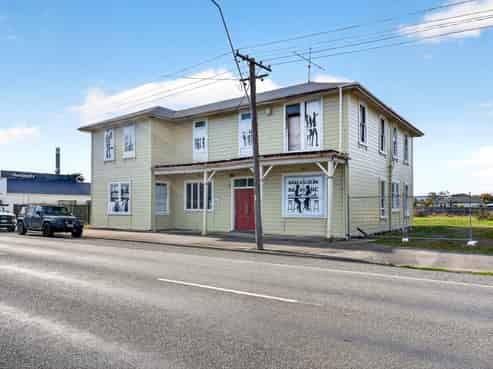 53 Main Street, Greytown