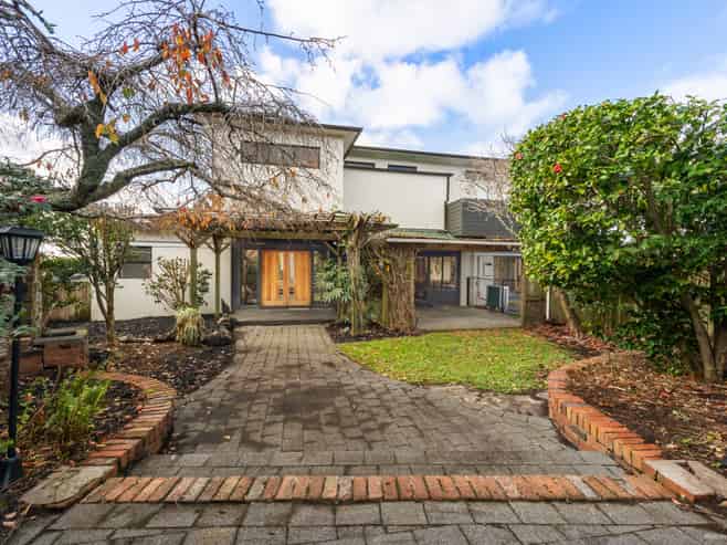 1 Thornhill Place, Glendowie