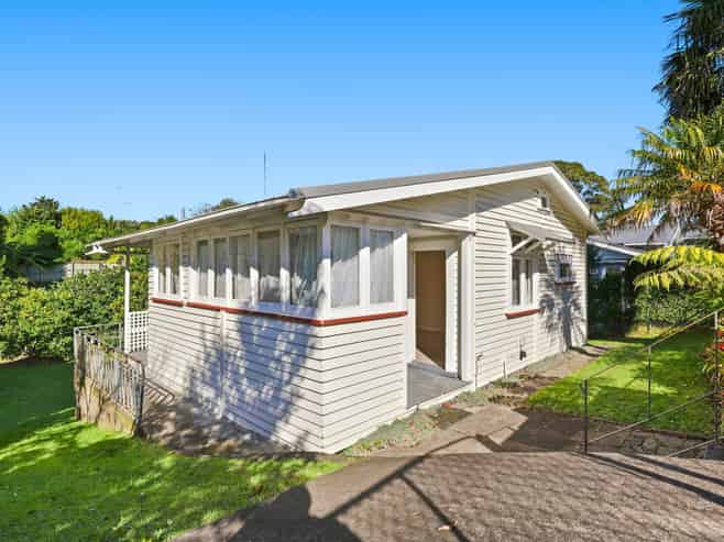 38 Montrose Street, Point Chevalier