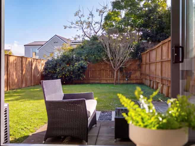 10 Flounder Road, Hobsonville