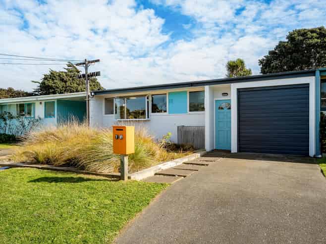 1B Richard Street, Titahi Bay