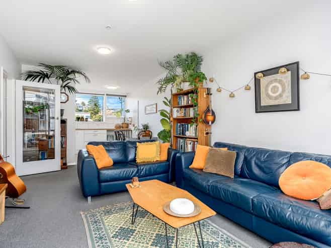 1B Richard Street, Titahi Bay