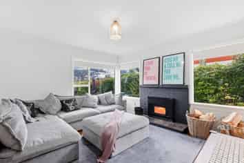 14 Upland Street, Helensburgh