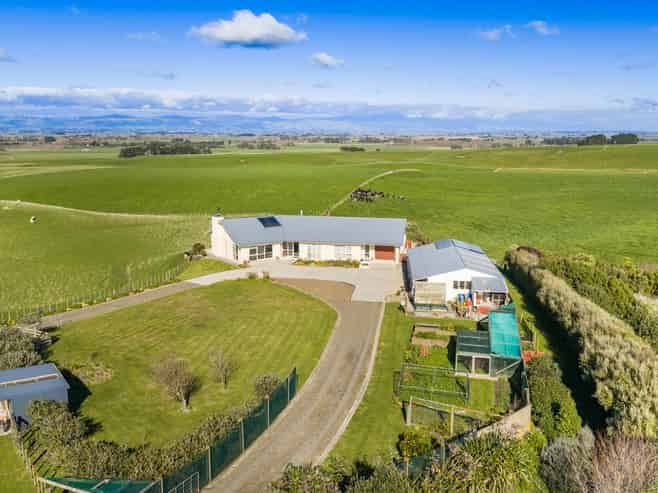 63 Sutherland Road, Sanson