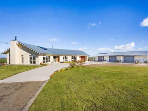 63 Sutherland Road, Sanson