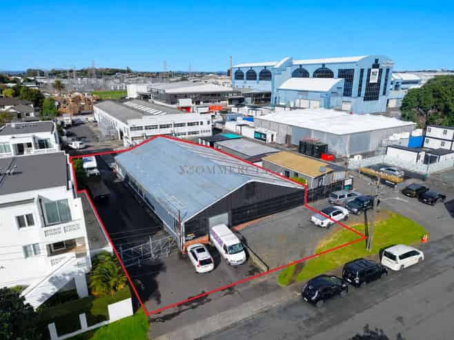 Central Ellerslie Warehouse & Yard - 590sqm