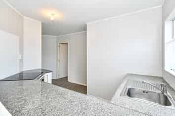 B/22 Clarice Place, Takanini
