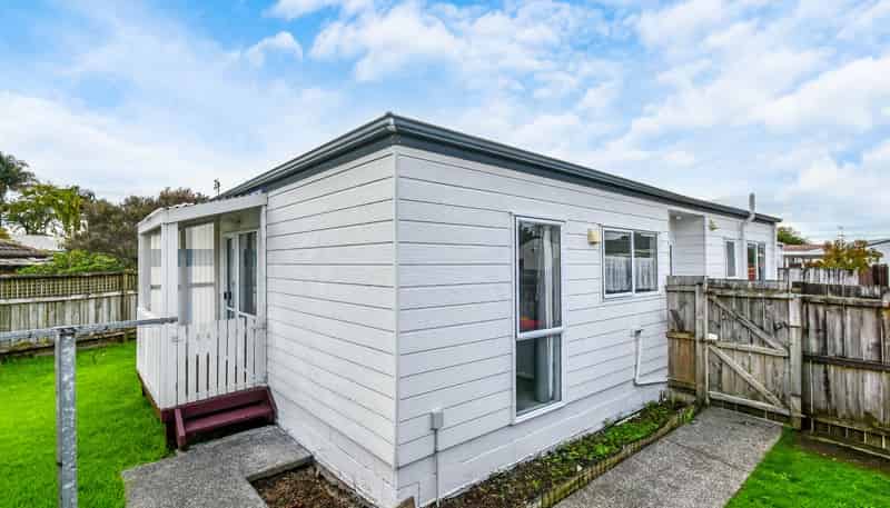 B/22 Clarice Place, Takanini