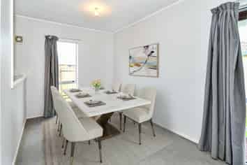 B/22 Clarice Place, Takanini