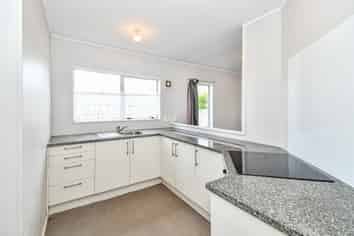 B/22 Clarice Place, Takanini