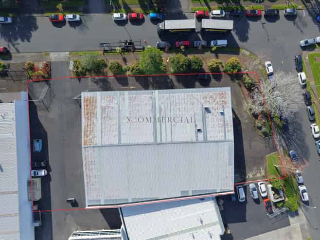 Standalone Corner Site Facility - 1,423sqm