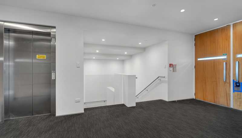 2B/6 Sir William Pickering Drive , Burnside