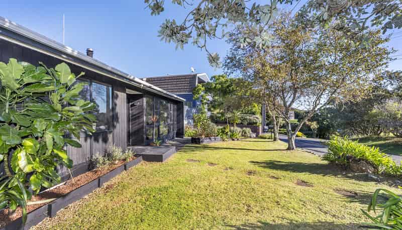 44 Kahu Road, Paremata