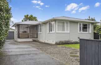 25 Waterloo Crescent , Hokowhitu