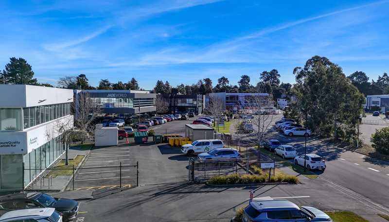 3B/6 Sir William Pickering Drive , Burnside