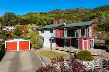 2 Takorika Street, Havelock