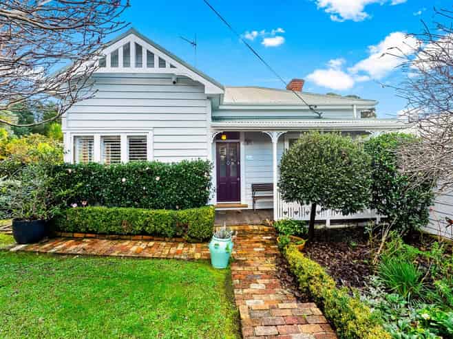 14 Moore Street, Hillcrest