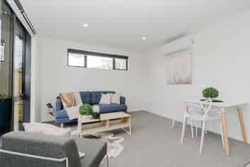 1/26 Bernard Street, Chedworth