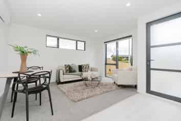 2/26 Bernard Street, Chedworth