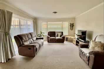 35/64 Kawaha Point Road, Kawaha Point