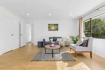 1/22 Gibbons Road, Weymouth