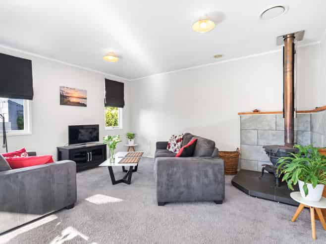 7 Handley Place, Onerahi