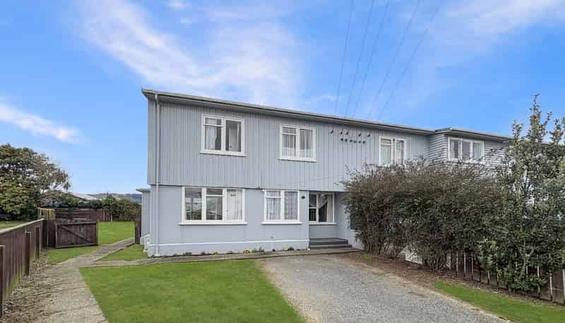 8 Miro Street, Levin