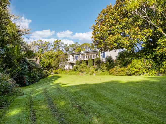 1135 Scenic Drive North, Swanson
