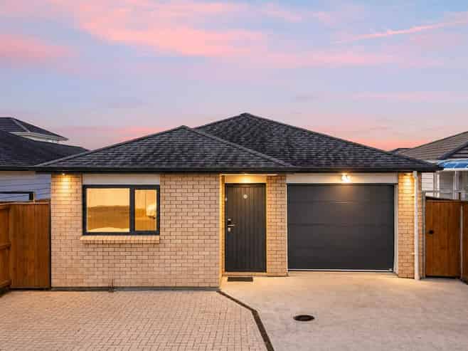37 Koroheke Road, Takanini